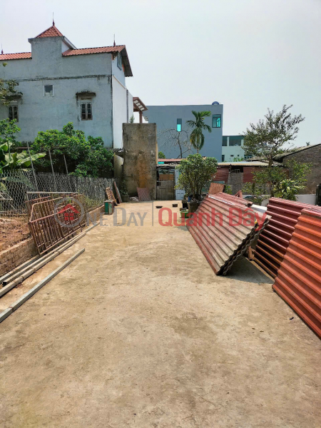 Đất Tráng Việt, gần chân cầu Thượng Cát, đường 4m, oto ra vào thoải mái. Niêm yết bán