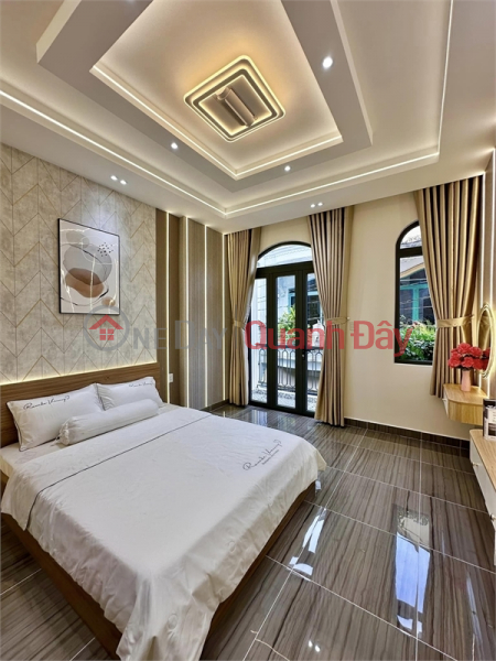 đ 5.85 Billion Fully Furnished 2-storey Bungalow, Pham Van Chieu, Ward 9, Go Vap, only 5.85 billion.