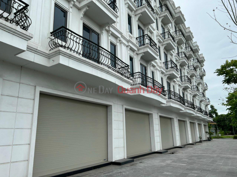 đ 31 Billion CC Apartment for sale CTT14.05B Phuc La Street, Luxury Kien Hung