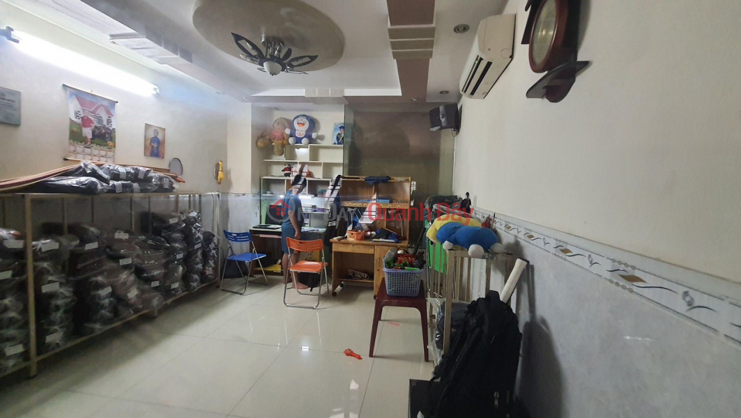 Property Search Vietnam | OneDay | Residential Sales Listings, House for sale with 2 cars, pine Dong Den, Ward 10, Tan Binh, 50m2, Cheap price.