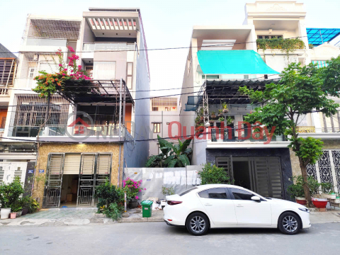 Land for sale 193 Van Cao - Hai Phong, 90m2, 4.5x20, PRICE 50 million\/m2 cheapest at the moment _0