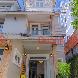 Cho thuê villa 5 phòng ngủ sân vườn rộng giá 30 triệu tại đường Trạng Trình Đà Lạt Lâm Đồng _0