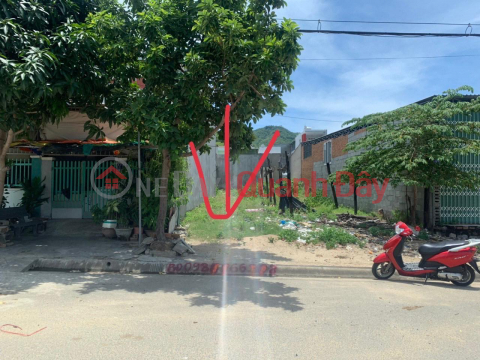 QUICK SALE OF LAND LOT FRONT OF TRAN KHAT CHAN STREET, VINH HOA, NHA TRANG - PRICE ONLY 4.15 BILLION! _0