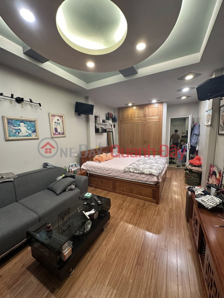 RARE PRODUCT - Street frontage, Van Chuong Lake frontage 62m2\\/8F Elevator, Frontage 4.6m 37 Billion (Negotiable) Sales Listings