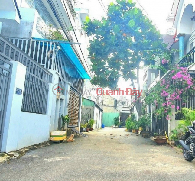 Property Search Vietnam | OneDay | Residential | Sales Listings | Land lot 5.6m wide, car alley, Dinh Phong Phu street, right next to Tang Nhon Phu B market, District 9, separate certificate 80.6m2, price 5.2