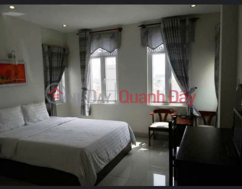 House for Rent - Hotel Front Street on Nguyen Van Thoai - Busy Street - Tourist Area _0