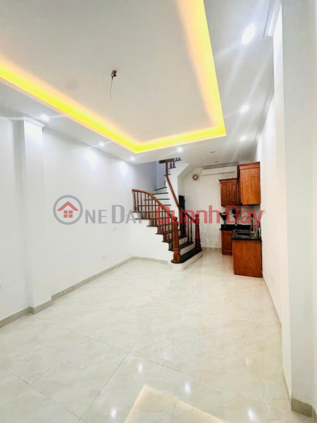 Hạ chào sốc 500tr còn 6.18 tỷ - HAI BÀ TRƯNG 4 TẦNG 3 PHÒNG NHỎ XINH Niêm yết bán