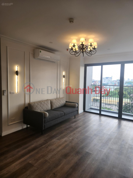 Owner needs to sell corner apartment 101m2 3 bedrooms 4 billion 65 fully furnished at No2 Berriver 390 Nguyen Van Cu Sales Listings