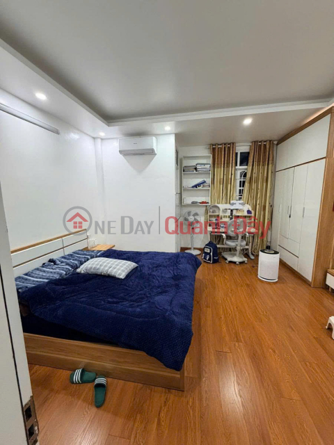 Price reduced by 1 billion VND! House for sale on Nguyen Hong Street, 60m2, 9 floors, 5m frontage, 40.5 billion VND, excellent for business. _0