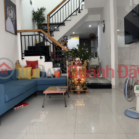 SMALL HOUSE FOR SMALL PRICE, CENTER OF HAI CHAU DISTRICT, 2 FLOORS, 33M2, PRICE 2.2 BILLION _0