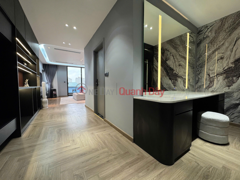 đ 26,9 tỷ, SIÊU PHẨM MẶT PHỐ 7 TẦNG Nguyễn Văn Linh Nguyễn Văn Linh 86/90m2 X 26.9 tỷ Long Biên