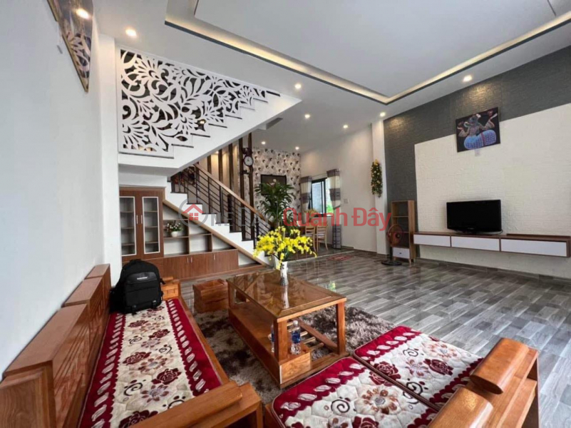 New Trung Nu Vuong downtown townhouse – fully furnished with car lanes, price 3 billion a bit Contact 0988677254 Sales Listings