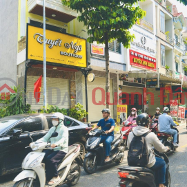 Nhà mặt tiền vừa ở vừa kinh doanh, Mở cửa là có tiền _0