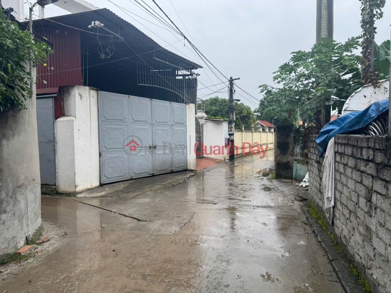 Owner needs to sell 55.2 m2 Tan Quang - Van Lam, investment price only 2.76 billion. Contact 0985865658 Vietnam Sales, đ 2.76 Billion