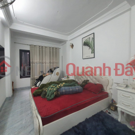 House for sale 69m2 Nghi Tam street, Tay Ho 6 rooms XIN Elevator 2 Cars avoid 10m 6.3 Billion _0