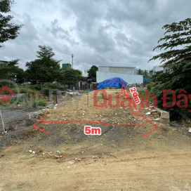 OWNER IS QUICKLY SELLING LAND LOT ON VINH THANH CAR ROAD, NEAR EGG WAREHOUSE _0