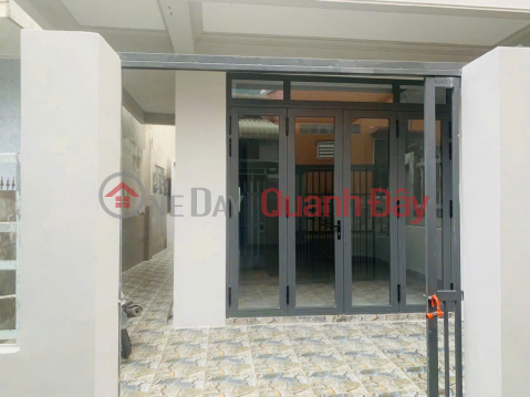 Bán nhà mới đẹp, SR,TC, P.Tân Tiến gần Quảng Trường Tỉnh, chỉ 2 tỷ390 _0