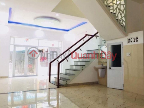 ► Spacious house on Hoang Dieu street, 66m2, 5.4m wide, 3 floors, clean, 3.xx billion _0