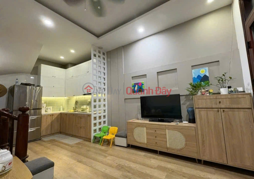 BÁN NHÀ TRẦN CUNG, 5T KIÊN CỐ, HIỆN ĐẠI, TIỆN ÍCH BẠT NGÀN – 39M2, 7.39 TỶ Việt Nam | Bán, đ 7,39 tỷ
