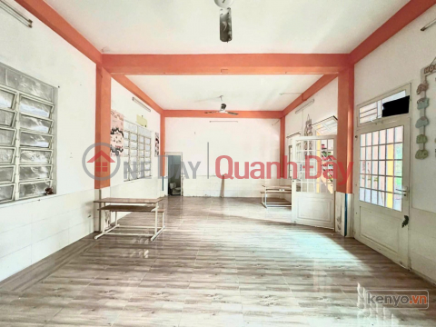 EXTREMELY RARE PROPERTY IN GO VAP - HUGE CASH FLOW - PAVED ALLEY ACCESSIBLE BY TRUCKS - 13M FRONTAGE _0