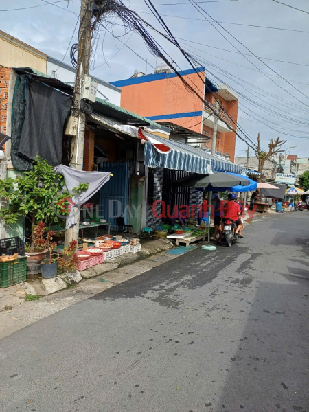 HOT HOT – OWNER URGENTLY SELLING A HOUSE WITH STREET FRONTAGE on Street 13C, Quarter 5, Cu Chi Town, Cu Chi District, Ho Chi Minh City | Vietnam, Sales, đ 4.5 Billion