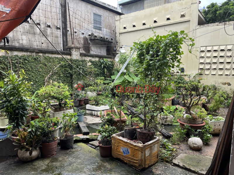 Property Search Vietnam | OneDay | Residential Sales Listings House for sale on Le Van Viet, Hiep Phu, District 9, 170m2. Social area, rare frontage 10.5m, price only 11.5 billion negotiable