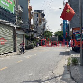 Selling 66m2 X4 Hamlet Doai - Kim No, asphalt road, car pavement, price is slightly higher than 3 billion. Contact 0981568317 _0