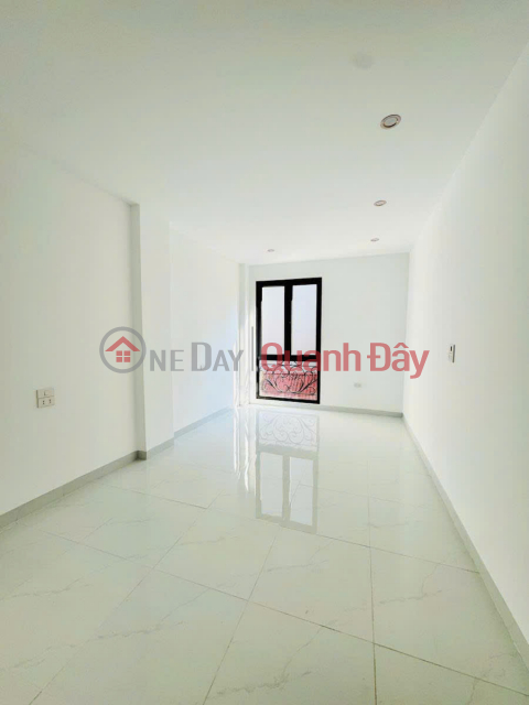 NHỈNH 5 TỶ - BÁN GẤP NHÀ TRỊNH VĂN BÔ- 33M² x 5T - 10M RA Ô TÔ _0