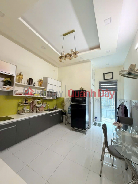 O1900 Nhà Mặt tiền Song Hành Q12, SHR, Vuông, 4x18m, 9.x tỷ, Việt Nam Bán | đ 9,6 tỷ