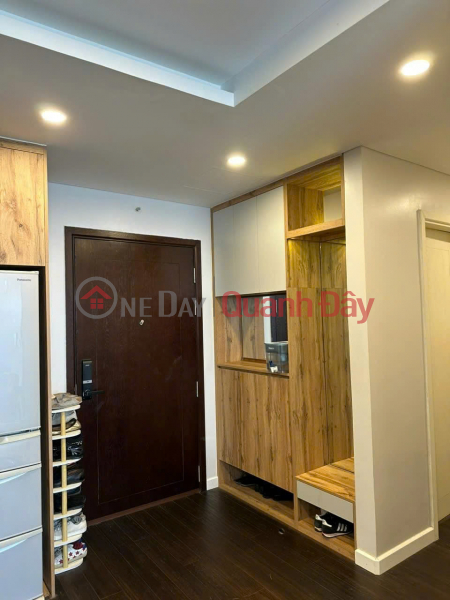 HÀNG HIẾM: Nhượng gấp 2PN 77m2 Vinhomes D\'Capitale tòa C6 - View thành phố, full đồ chỉ 8.8 tỷ | Việt Nam, Bán đ 8,8 tỷ