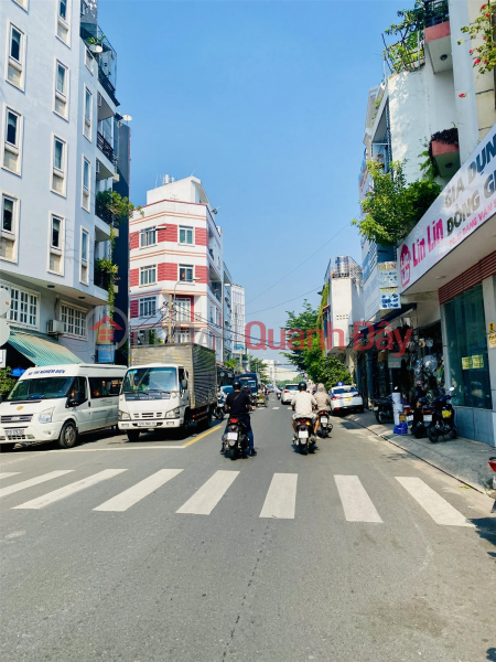 đ 22 tỷ **Bán nhà mặt tiền Bạch Đằng, phường 2, Tân Bình (5*26) góc 2MT