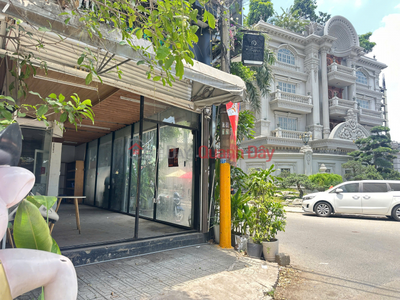 House for rent on Le Thi Cho Street, Phu Thuan Ward, District 7, Ho Chi Minh City. Rental Listings