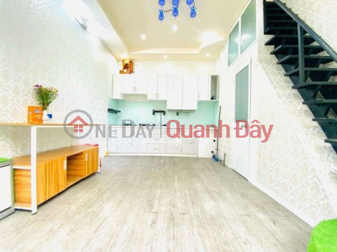 House for rent on Tran Cao Van street (849-6753390903)_0