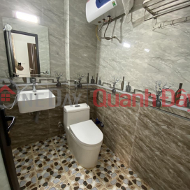 ROOM FOR RENT - 250 KHUONG TRUNG, THANH XUAN - PRICE 6.2 MILLION NEGATIVE _0