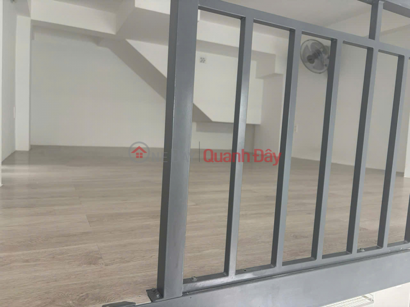 ROOM FOR RENT - MEZZANINE FLOOR APARTMENTS WITH BRAND NEW FURNITURE – NEAR GIGAMALL, UNIVERSITY OF LAW, HUTECH, AND FOREIGN TRADE UNIVERSITY Rental Listings