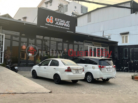 Commercial space for rent at 20 million VND\/month on Van Kiet Street, Ward 8, Da Lat. _0