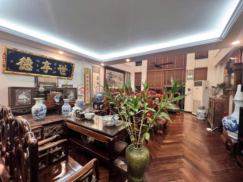 Property Search Vietnam | OneDay | Residential | Sales Listings | House for sale in Thai Ha, Dong Da, area 118m2 * frontage 5.5m, alley, business, garage for 4 cars, price only 31.5 billion.