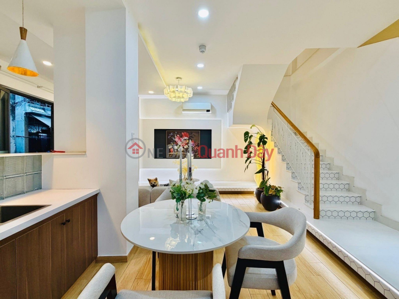 NHÀ ĐẸP GÒ VẤP - SÁT ĐẠI HỌC CÔNG NGHIỆP Niêm yết bán