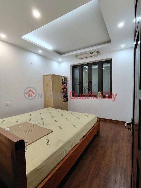 đ 10.5 Billion | CHEAP house at 102 Tam Khuong Street, Dong Da, Hanoi, 56m2, price 10.5 billion, CAR FOR BUSINESS.