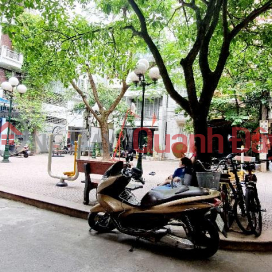 BÁN NHÀ PHỐ HÀO NAM, QUẬN ĐỐNG ĐA, THÔNG ĐÊ LA THÀNH, CHỦ NHÀ XÂY TÂM HUYẾT DT 62M, 5 TẦNG 5 NGỦ _0