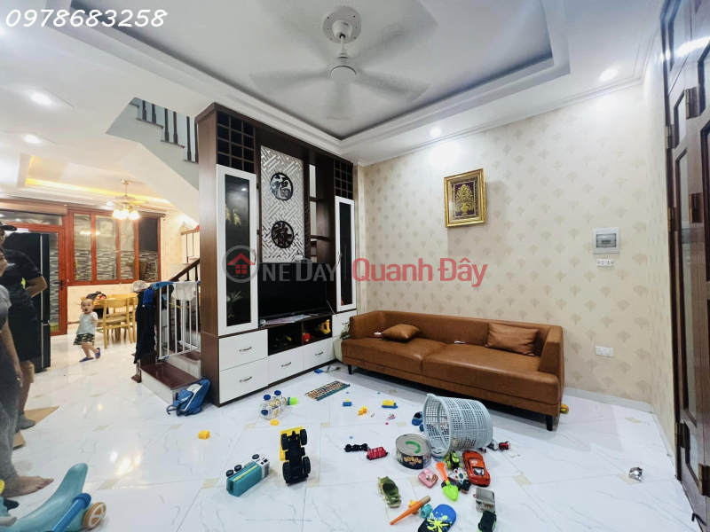 Beautiful house in Giap Nhi, area 46m2, 5 floors, frontage 4m, price 4 billion (with TL) Sales Listings