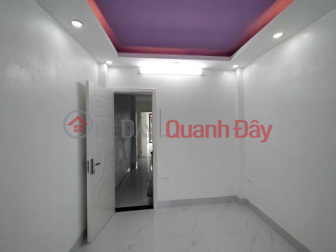 NHÀ MỚI PHỐ GIA QUẤT- THƯỢNG THANH, 39M2,5 TẦNG, 6.3 TỶ. LONG BIÊN. _0