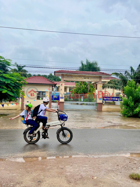 Chính chủ cần bán lô đất ở Tân Châu Tây Ninh, sổ sẵn _0