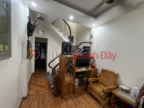 HOUSE FOR SALE IN KIM GIANG, 1 HOUSE ON THE STREET, SMALL ALLEY, AREA 38M2, PRICE 8.8 BILLION _0
