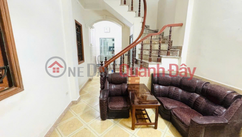 Bán nhà Vũ tông Phan 3,5 tỷ nhà 3 tầng - Lô góc 30m ra mặt phố _0