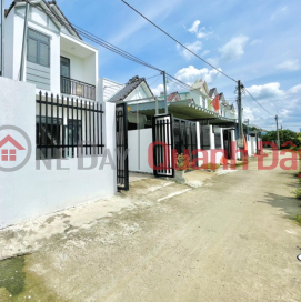 urgently sell house to pay off debt near Tan Trieu fishing wharf intersection, only need 300 million to move in, bank loan support _0