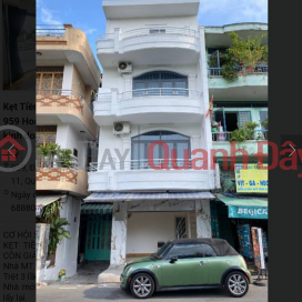 4-story business house on Hoang Sa street, District 3 - 18 million\/month _0