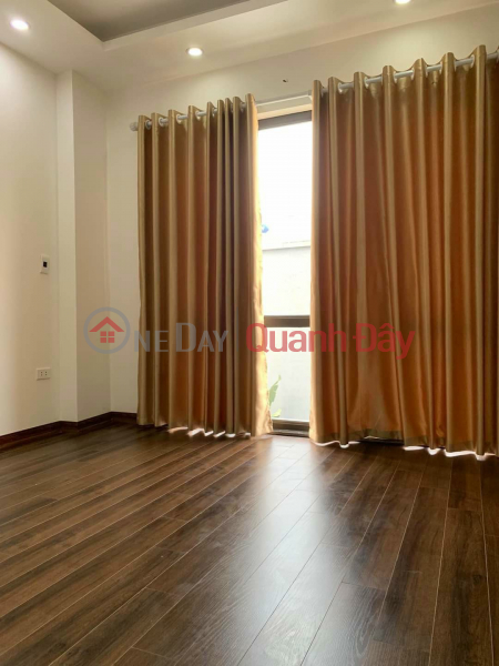 đ 2 tỷ | Bán Nhà Cạnh Chợ Hà Đông 30m2 5t giá nhỉnh 2 tỷ .