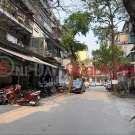 Cho thuê nhà Tập thể tầng 5 Giải Phóng 55m2, 2 ngủ, 7 Triệu _0