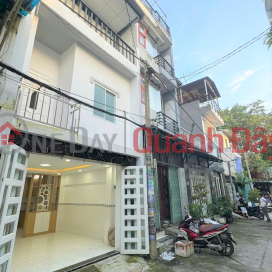 House right at market 26 3, BHH ward, Binh Tan, 7m street, 34m2 floor area. Price is only 3.4 billion. Customers buy immediately _0